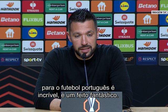 Farioli reage às 'remontadas' de Sporting e SC Braga: «É incrível, é um feito fantástico»