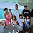 CR7 com Georgina e os filhos Cristianinho, Eva, Mateo, Alana Martina e Bella Esmeralda - Foto: Ronaldo/Instagram
