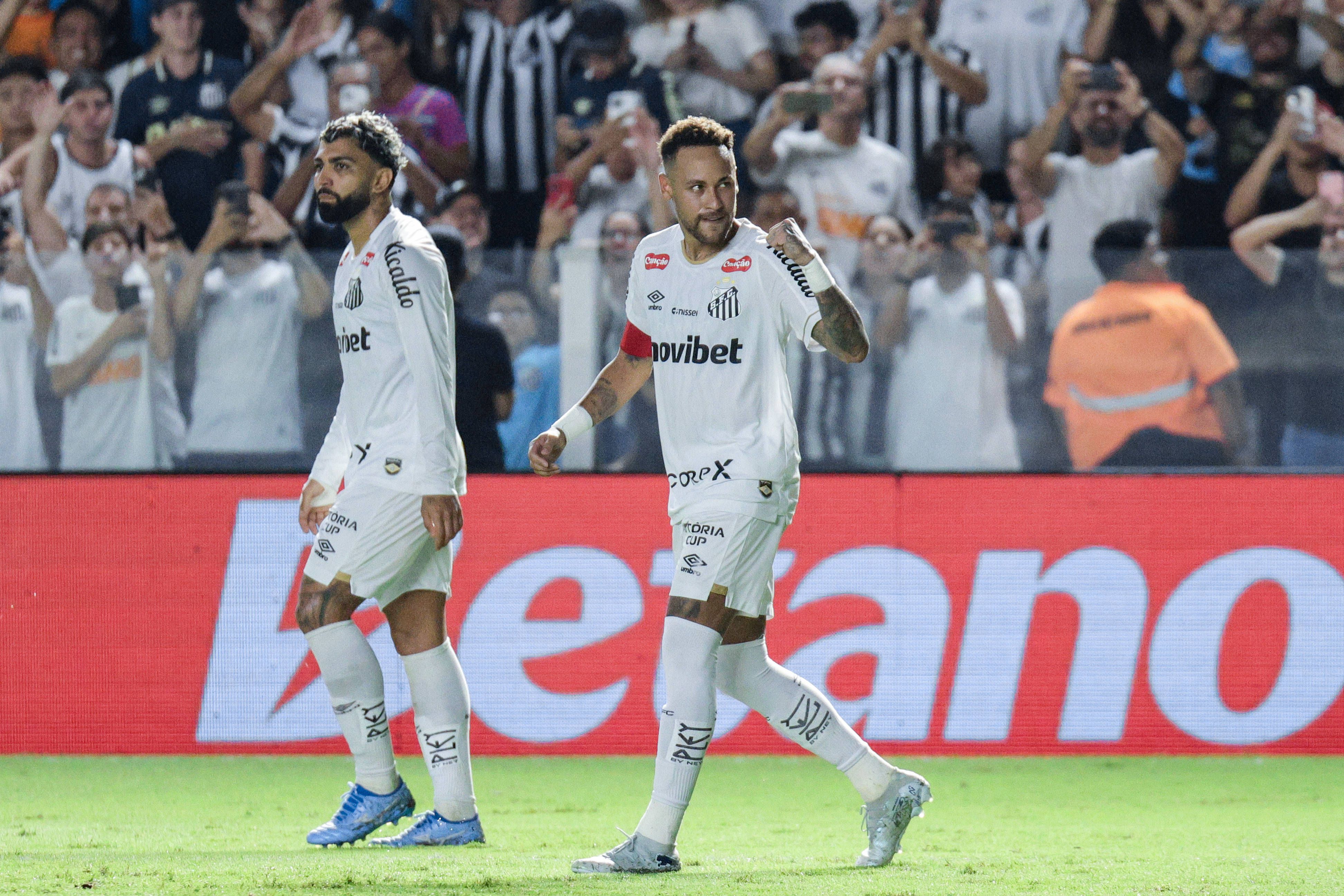 Neymar, capitão do Santos