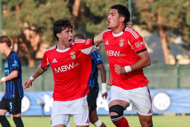 Jogadores do Benfica festejam na Youth League - Foto: SL Benfica