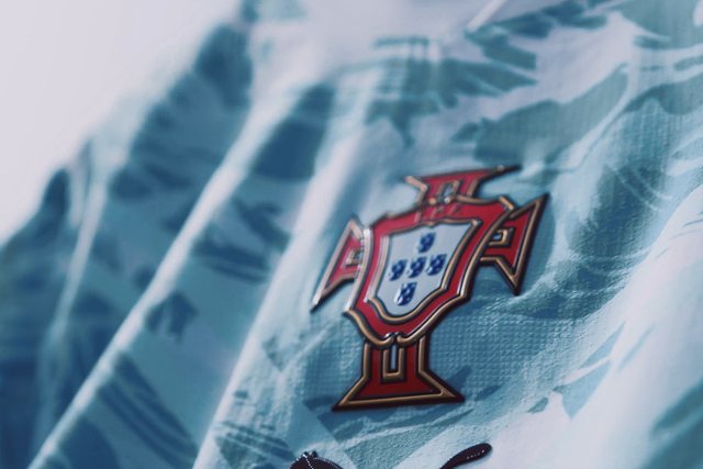 Portugal revela novo equipamento para o Mundial (vídeo)