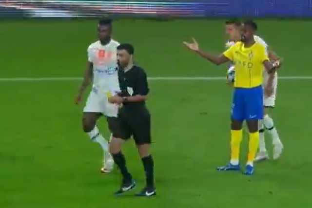 VÍDEO: confusão com Otávio vale expulsão no Al Nassr-Al Fayha