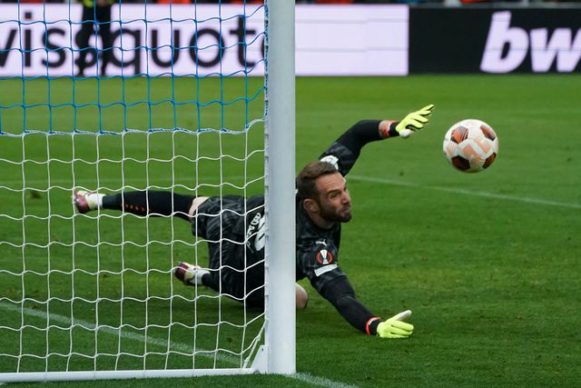 Eliminou Benfica e diz: «Na verdade não sou muito bom em penáltis»