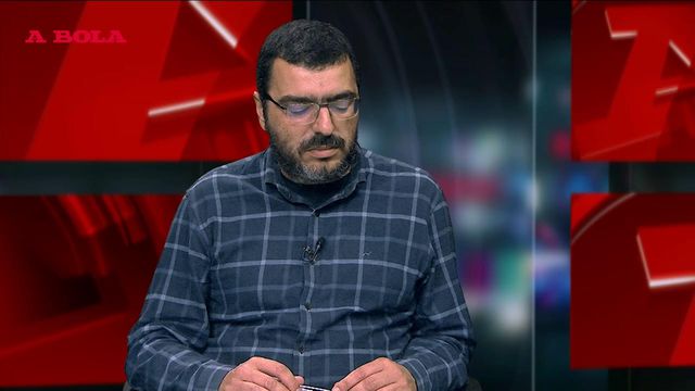 «Ou há falta de confiança no plantel ou falta de boa leitura de Schmidt»