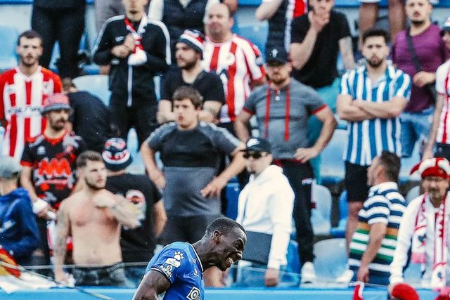 Golaço de Antoine garante ponto caseiro ao Feirense