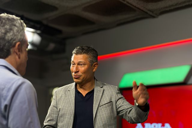 A 'porrada' que Balakov deu em João Pinto do FC Porto