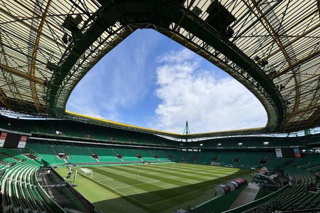 Sporting testa nova tecnologia em Alvalade frente ao Vitória de Guimarães