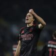 Benfica envia mensagem de despedida a Carreras