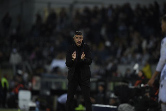 «Bruno Lage? Querer comparar as defesas de Varela e Trubin...»