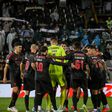 Equipa do Benfica no final do jogo em Guimarães