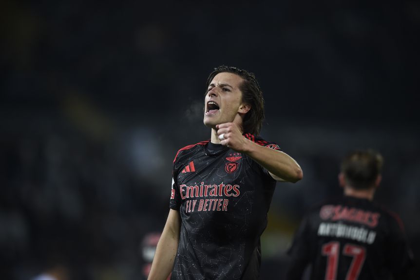 Álvaro Carreras festeja golo. Foto GRAFISLAB