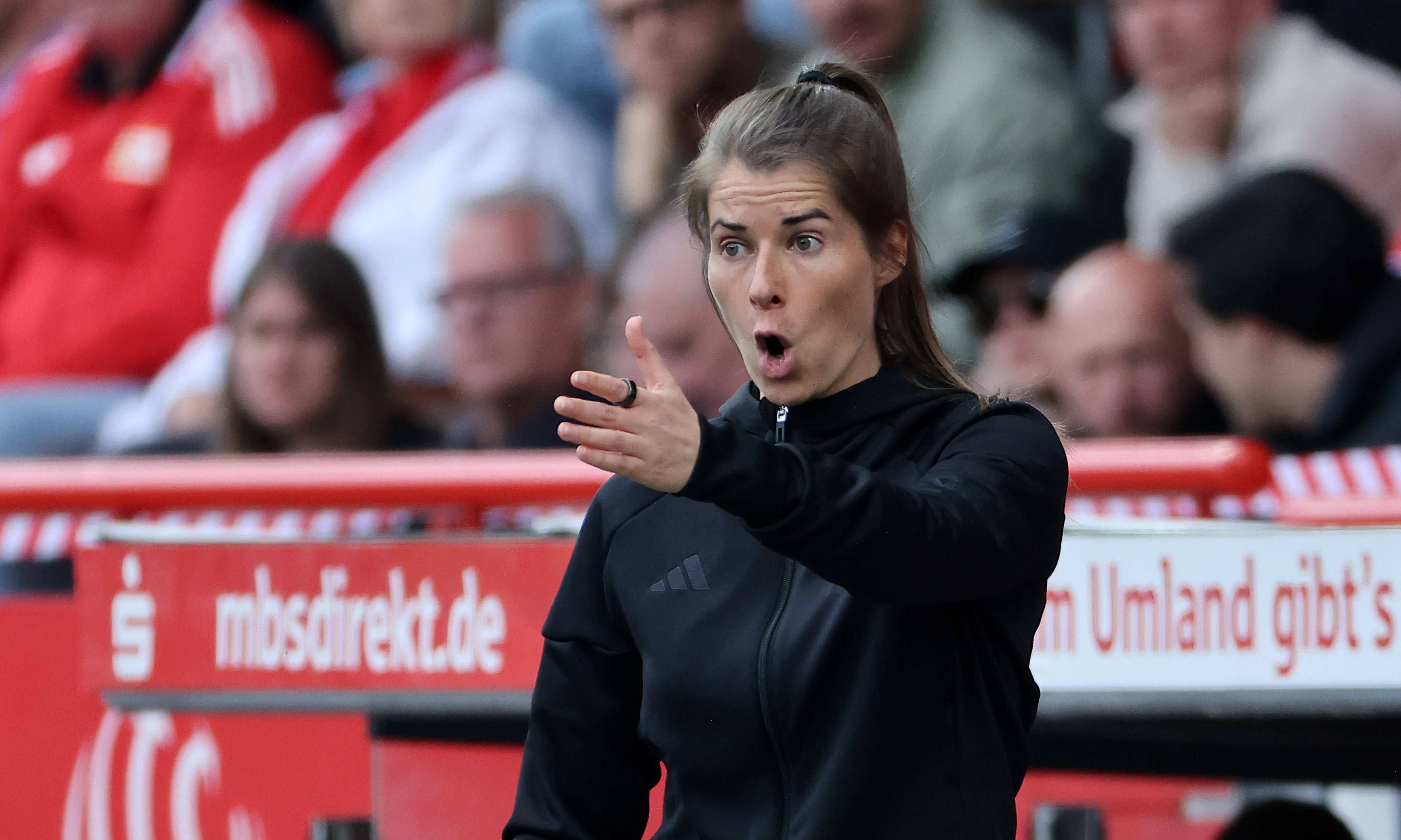 Estreia histórica de Marie-Louise Eta à frente do Union Berlin na Bundesliga - foto: Imago