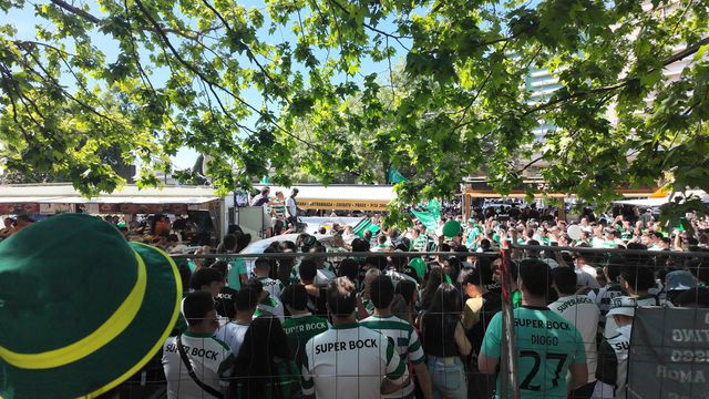 Adeptos do Sporting já se fazem ouvir