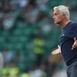 José Mourinho indignado no banco do Benfica - Foto: Miguel Nunes