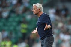 José Mourinho indignado no banco do Benfica - Foto: Miguel Nunes