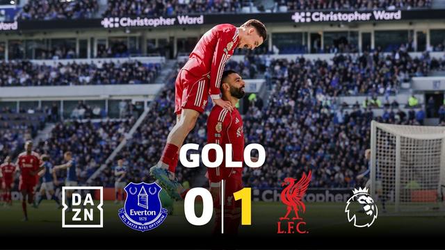 Já devem ter saudades! Gakpo sublime no passe para Salah abrir dérbi de Merseyside
