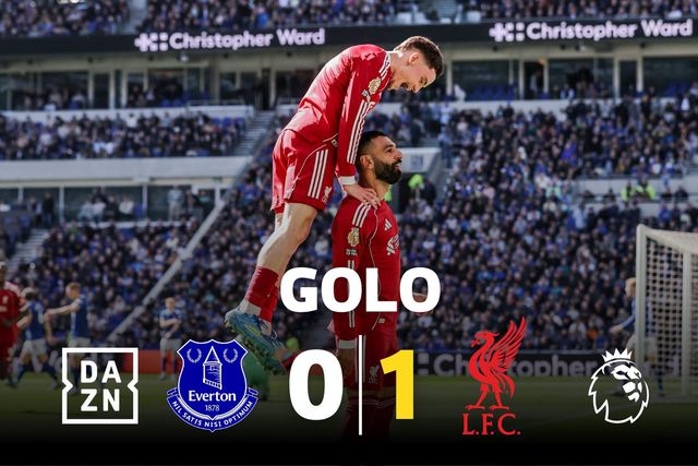 Já devem ter saudades! Gakpo sublime no passe para Salah abrir dérbi de Merseyside