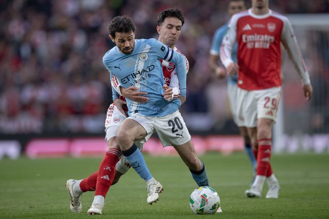 Manchester City-Arsenal: já há onzes!