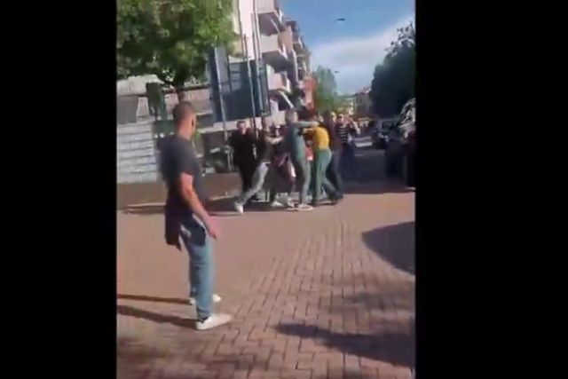 Avançado do Hellas Verona troca agressões com adepto