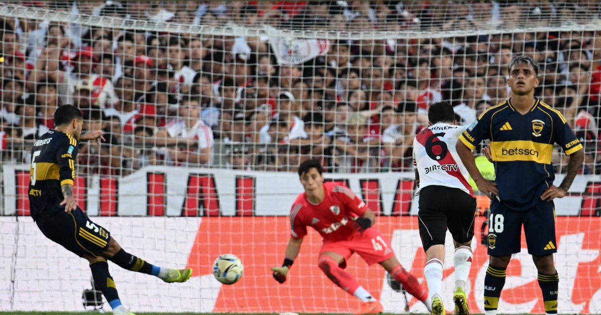 Boca Juniors volta a vencer em casa do River Plate sete anos depois