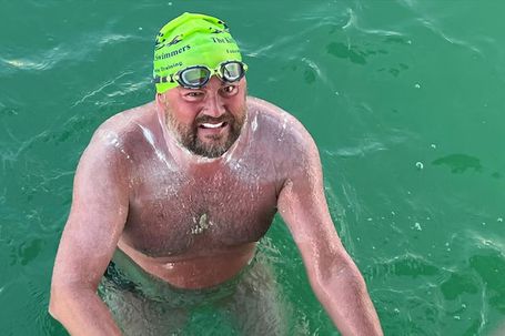 Stievenart, 48 anos, fez história na natação de águas abertas. Foto Instagram