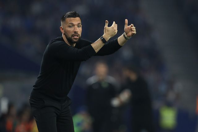 Francesco Farioli no FC Porto-Tondela - Foto: Manuel Fernando Araújo/Lusa