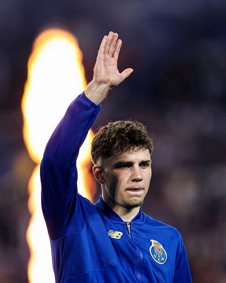 Oskar Pietuszewski, extremo do FC Porto - Foto: LIGA PORTUGAL