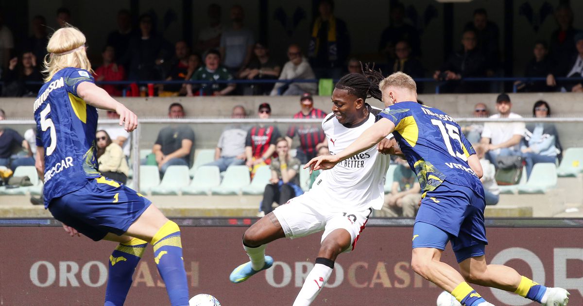 Serie A: Rafael Leão faz as pazes com os adeptos e Milan iguala Nápoles