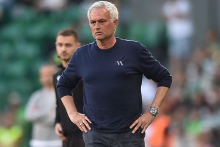 José Mourinho, treinador do Benfica (foto: Sérgio Miguel Santos)