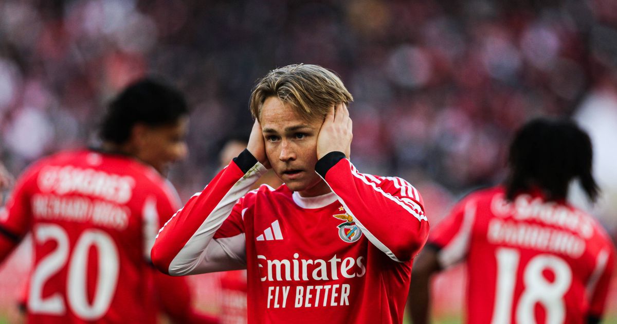 VÍDEO: Schjelderup fez melhor do que Suárez e inaugurou o marcador