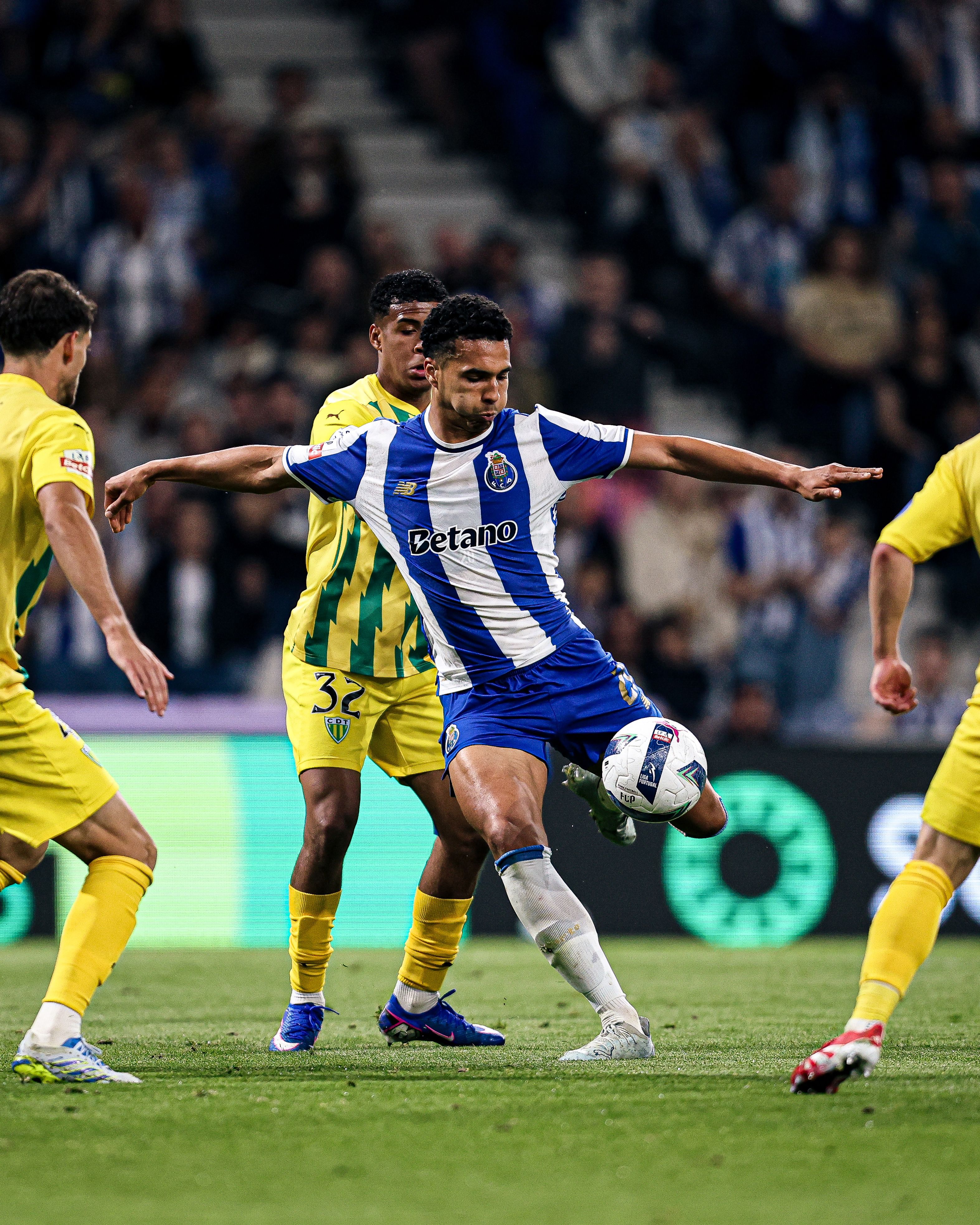 Alberto Costa tentou o golo - Foto: LIGA PORTUGAL