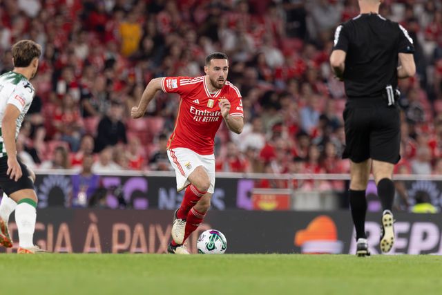 «Há ligação forte entre Arne Slot e Kokçu»