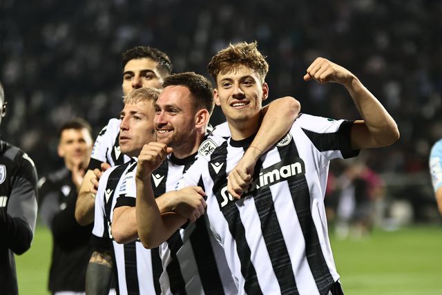 PAOK de Vieirinha e Rafa Soares é o novo campeão grego