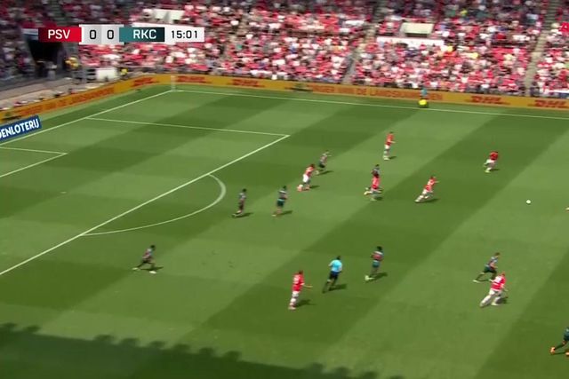 Campeão PSV vence RKC Waalwijk na última jornada da Eredivisie