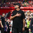 Klopp canta em Anfield por... Arne Slot