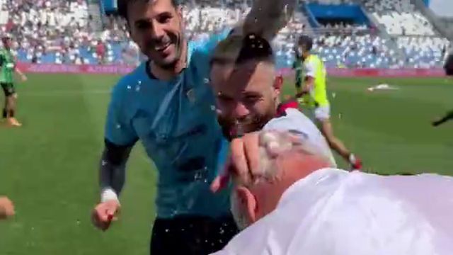 A festa por mais um 'milagre' de Claudio Ranieri