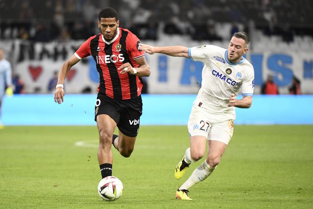 Ex-Benfica recorda passagem pelo Barcelona: «Ninguém queria falar comigo»