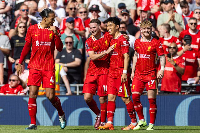 Premier League: Liverpool não desilude na despedida de Klopp