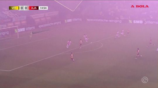 Ajax arranca empate a dois nos descontos frente ao já despromovido Vitesse