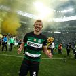 Morita durante os festejos do bicampeonato para os leões