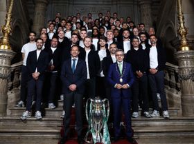 Uma das figuras do título do Sporting não quis aparecer na foto de grupo?