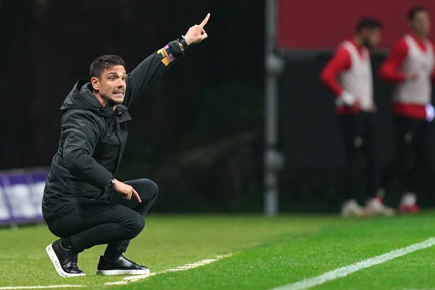 Contrato do jovem técnico prevê redução da cláusula de rescisão nas próximas duas semanas (Foto: Hugo Delgado/LUSA)