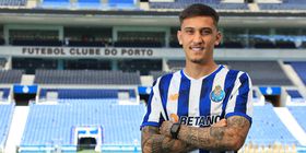 Mercado FC Porto: Felipe Silva é para manter