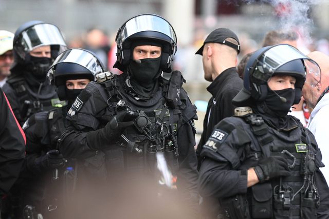 Festa de adeptos do Galatasaray em Berlim termina em tragédia (vídeo)