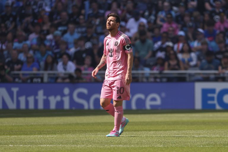 Inter Miami é humilhado e Messi explode: «Árbitro disse que não sabia a regra»