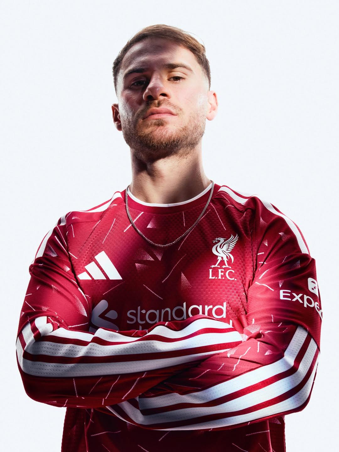 Nova camisola do Liverpool para 2026/27 - Alexis Mac Allister