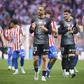 Jan Oblak a agradecer o apoio dos adeptos do Atlético durante a época