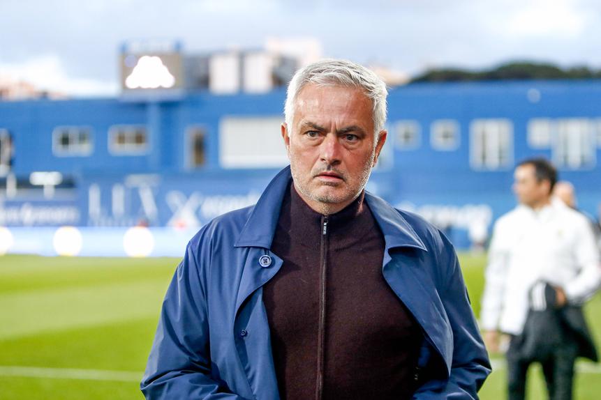 José Mourinho, treinador do Benfica no Estoril (foto: Miguel Nunes)