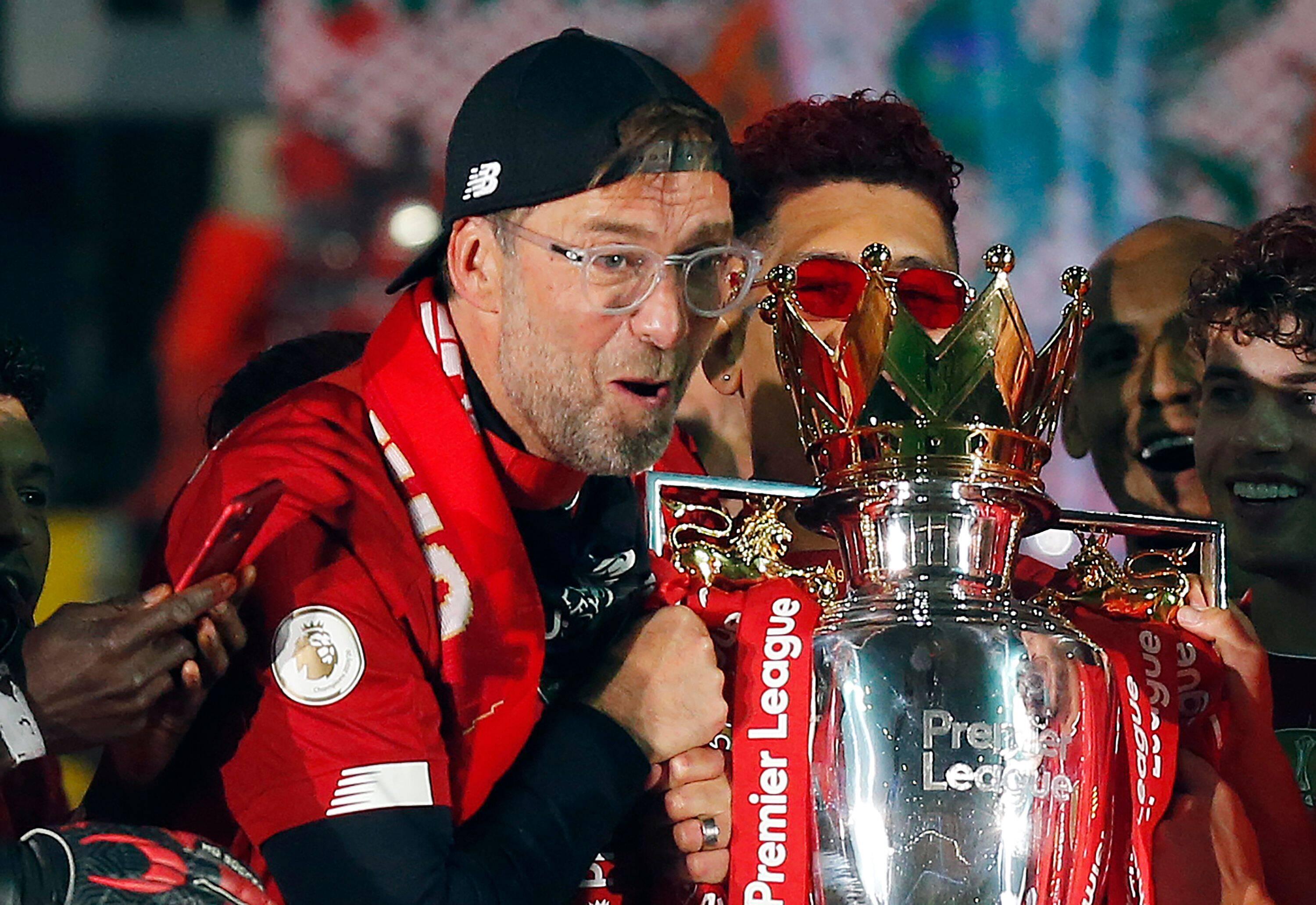 2019/20 - na época interrompida pela pandemia, o Liverpool de Jurgen Klopp não deu hipóteses, fez 99 pontos e terminou com um jejum de 30 anos sem campeonatos (foto: IMAGO)