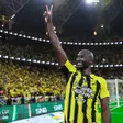 Danilo Pereira elogia Villas Boas